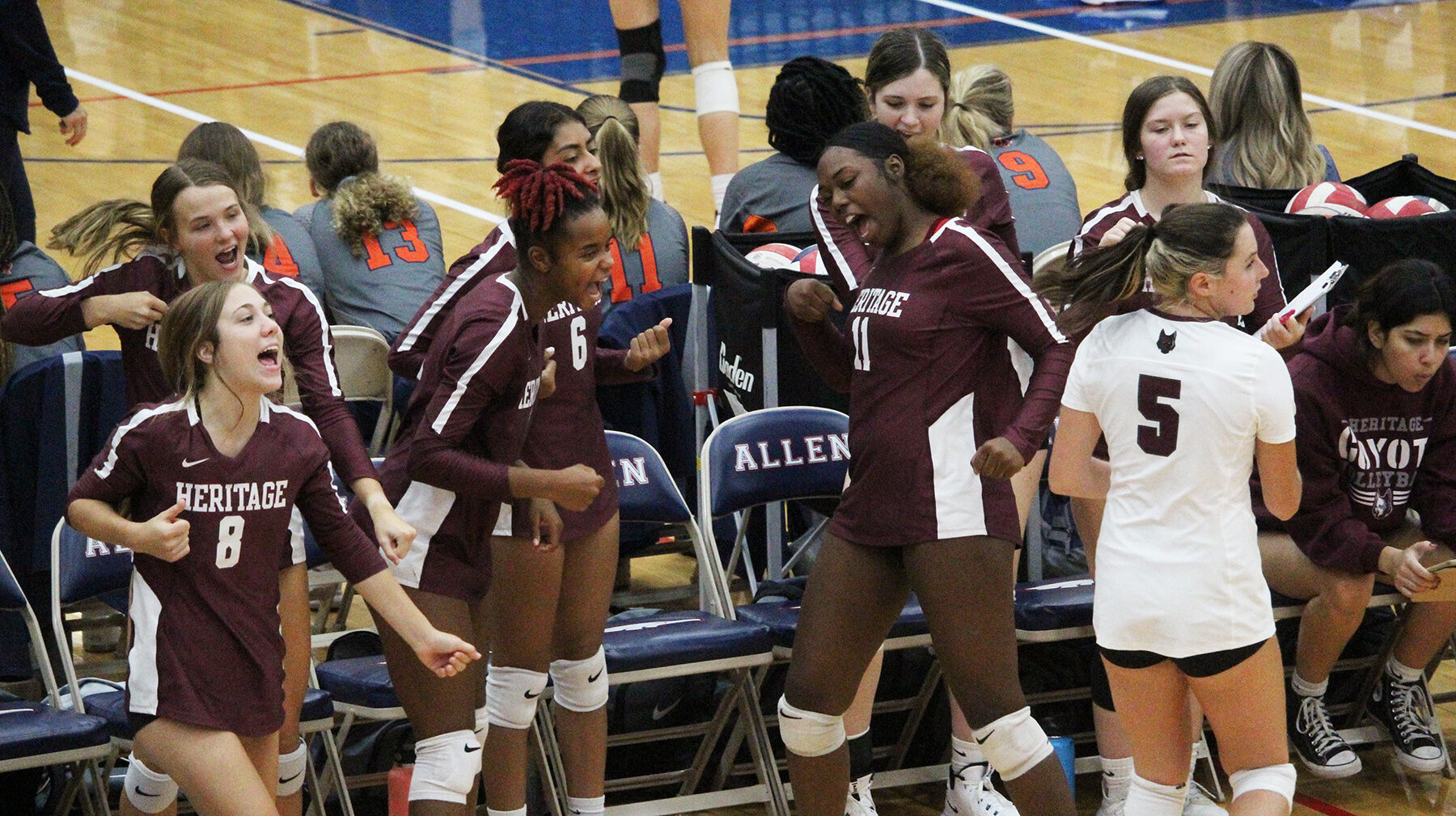 Frisco Heritage volleyball